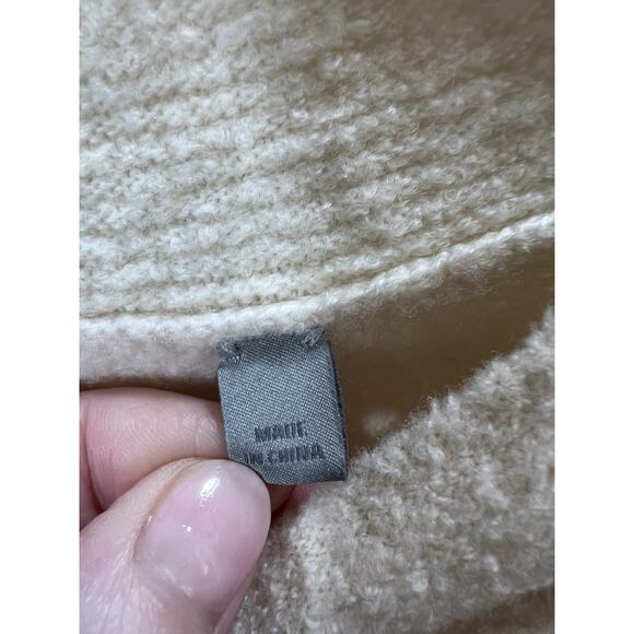 Women’s Wool Sweater Sz L Cream Minimalist Capsule Wardrobe Quiet Luxury Classic - Picture 6 of 9